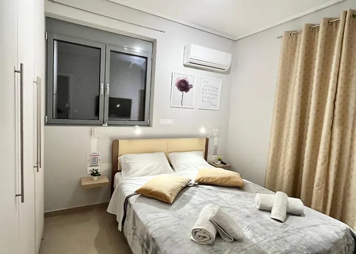 Blueline 4 Loutráki